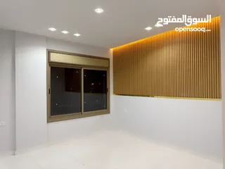  15 شقه مميزه مساحه 150 طابق ثاني فني