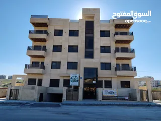  1 شقة جديدة ثالث مع روف دوبلكس مساحة البناء 167+53 م2 تراس للبيع في عمان منطقة شفابدران