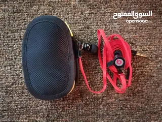  4 سماعات Beats by Dr Dre للبيع
