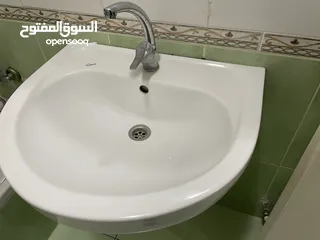  2 اطقم حمامات