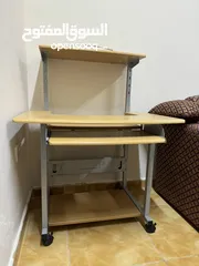  1 Computer Table / Study Table