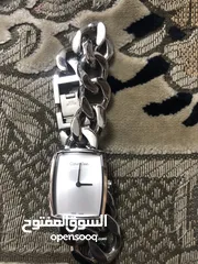 1 ساعات واكسسورات