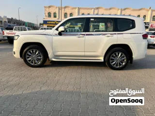  9 تويوتا  لاندكروزر استيشن TOYOTA LAND CRUISER GXR 4.0 موديل 2025