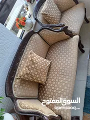  1 طقم مصري فاخر حفر جميل جدا بحالة جيدة جدا