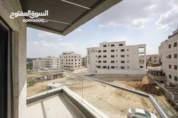  5 شقة مميزة طابق ثالث مع روف مساحة 160متر مع روف50 مترفي شمال عمان الجبيهة-حي المنصور مشروع BO517