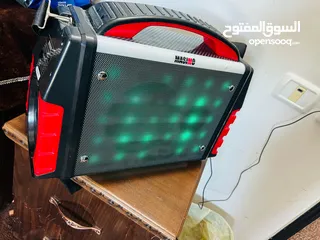  4 سماعة Masimo