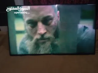  4 تلفزيون Haier 50 بوصة سمارت اندرويد 11 في حزوز  عليه حساب نتفلكس شغال بشكل طبعي