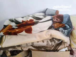  12 اثاث بيت للبيع بداعي السفر