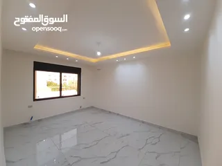  16 شقة طابق اول 140م بتشطيبات مميزة للبيع في شفا بدران