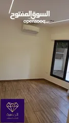  5 شقة أرضية مميزه جديده لم تسكن للبيع في اجمل مناطق ضاحية الامير راشد