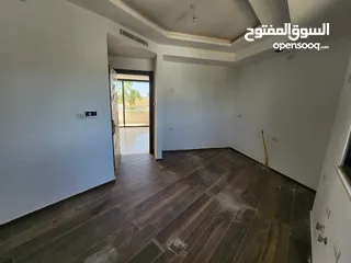  13 شقة فارغة للبيع بين الدوار الرابع و الخامس(عدد 2 ) - ref: 14611