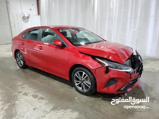  18 KIA FORTE 2023