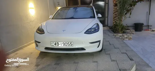  4 تيسلا  مودل 3 2022 للبيع