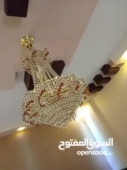  7 شقة اللبيع غرب إشارة البتراء 300 متر مساحة الشقة 140 متر ثاني فني