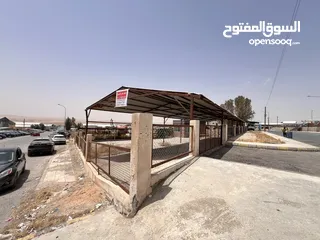  9 معرض سيارات موقع مميز جداً
