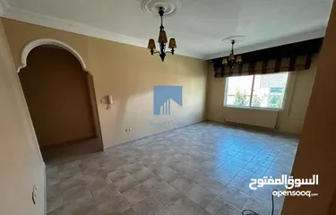  15 شقة مميزة للبيع في خلدا  - قرب العصرية طابق ثالث 180م تشطيب سوبر ديلوكس بسعر مغري