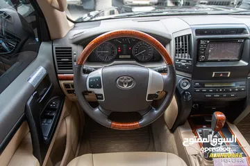  20 Toyota Land Cruiser 2013 GX-R
