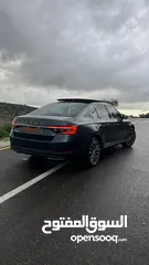  10 Skoda superb iv 2022 plug-in l&k