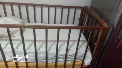  3 سرير اطفال  خشب زان ( 135 طول في عرض 70