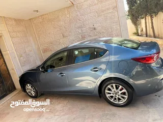  8 MAZDA 3 2016