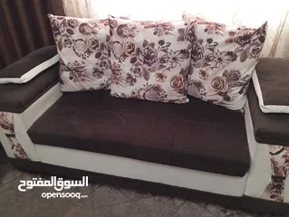  1 كنب حرف L+مجوزه بحاله ممتازه