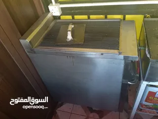  3 عدة سناكات وكاله استعمال خفيف بحاله وكاله جديد استعمال شهرين