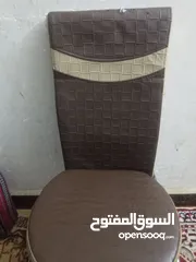  2 ميز طعام .