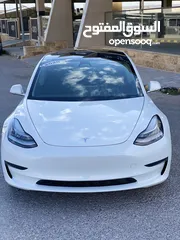  15 Tesla Model 3 Standerd Plus 2019