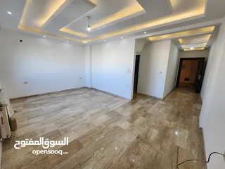  1 شقة فارغة للبيع في تلاع العلي - REF:14631