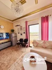  2 شقه مفروشه داخل كومباوند