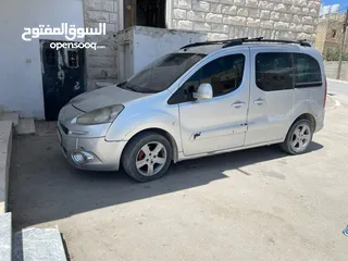  2 بيجو بارتنر