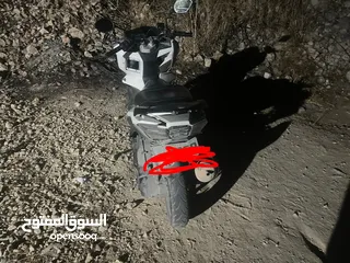  1 Sym jet xفزبة للبيع