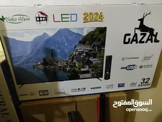  1 شاشه غزال جديده استخدام يوم فقط ومع كامل اغراضها مسكرين ليست سمارت