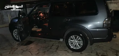  17 Mitsubishi Pajero 2019 GLS 3.8 (أعلى صنف)