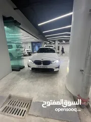  3 BMW 330i 2021