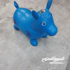  3 أثاث وأجهزة كهربائية للبيع
