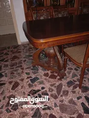  1 طاولة سفره مع كراسي خشب زان للبيع