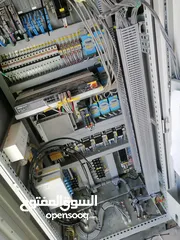  2 فني كهرباء محترف مصانع ومنازل