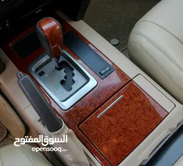  21 تويوتا لاند كروزر gxr v6 2013 بحالة الوكالة فل اوبشن للبيع