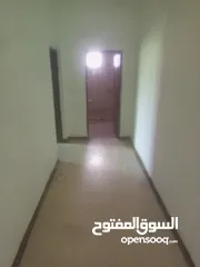  6 بيت للايجار