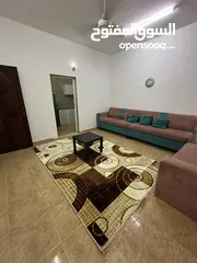  7 شقة مفروشه غرفة وصاله للايجار بالغبرةFurnished apartment room and hall for rent in Ghubrah