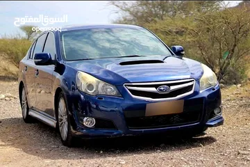  1 Subaru Legacy 2010. 2.7L petrol