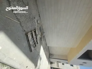  9 محلات تجارية
