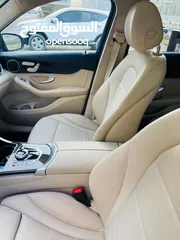  12 Mercedes GLC 300