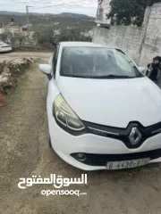  5 سيارة للبيع