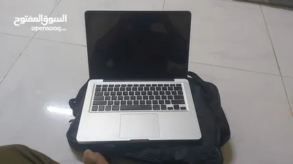  1 MacBook pro mid 2012