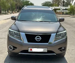  1 Nissan Pathfinder 3.5 model 2014 full option panorama