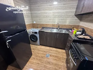  15 two bedromme and hall including all bills and internet  غرفتين و صالة للايجار الشهري بالروضة 2