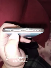  2 هواوي نوفا 7i مكسورة شاشتو باحالة جيدة
