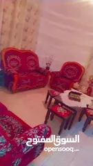  2 طقم كنب مع ستائر للبيع 10 مقاعد
